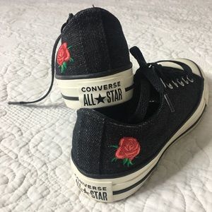Women’s Converse ‘Rose’ lace up sneaker